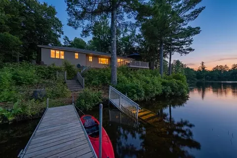 380 Waukeena Lake Rd, Danbury, NH 03230