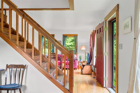 Entry Way - 254 Macey Rd, Worcester, VT 05682 photo 2 of 3