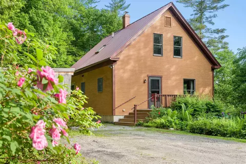 Exterior - 254 Macey Rd, Worcester, VT 05682 photo 2 of 11