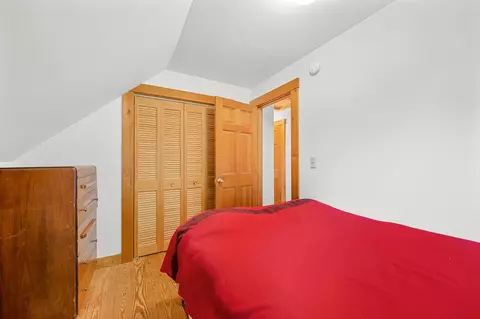 Bedroom - 254 Macey Rd, Worcester, VT 05682 photo 6 of 9