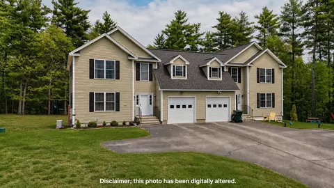 14 Kettle Ln #A, New Boston, NH 03070