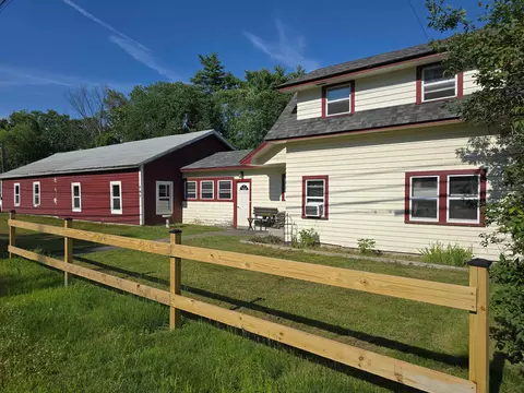 469 Old Claremont Rd, Charlestown, NH 03603