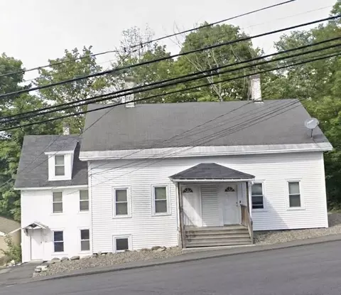 44 Bridge St, Hillsborough, NH 03244
