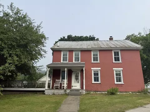 1116 Main St, Fairfax, VT 05454