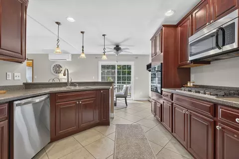 9 Rae Brook Rd, Hooksett, NH 03106 photo 7