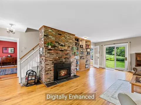 Living - 858 E Hill Rd, Plainfield, VT 05667 photo 1 of 4