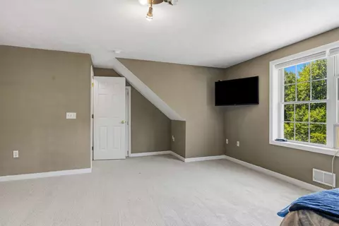 13 Robinson St, Brentwood, NH 03833 photo 33