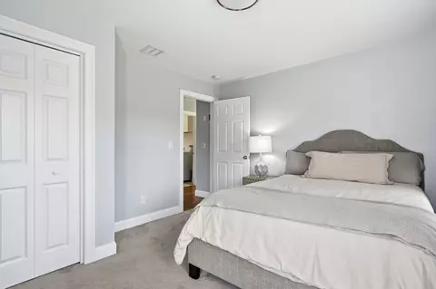 Bedroom - 50 Overton Rd, Windham, NH 03087 photo 3 of 7