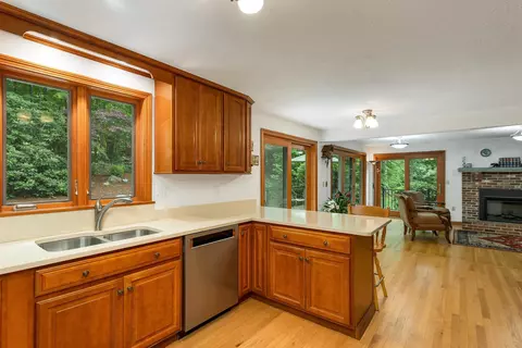 36 Tonga Dr, Bow, NH 03304 photo 10