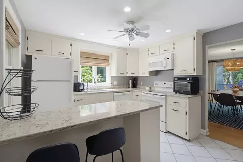 Kitchen - 2 Coach Rd, Exeter, NH 03833 photo 1 of 2
