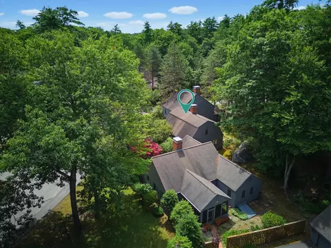 Exterior - 2 Coach Rd, Exeter, NH 03833 photo 9 of 10