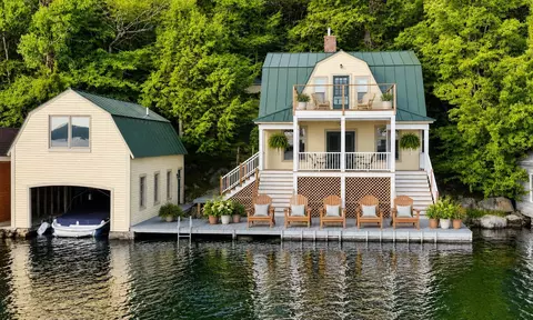 149 Lake Ave, Sunapee, NH 03782