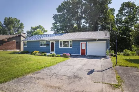 224 Pearl St, Rutland, VT 05701