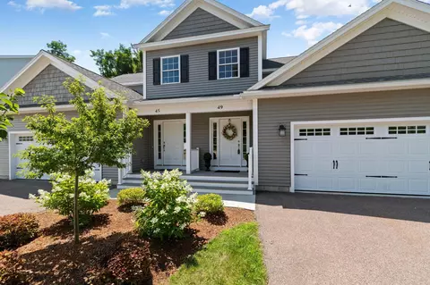 49 Florence Ln, Colchester, VT 05446