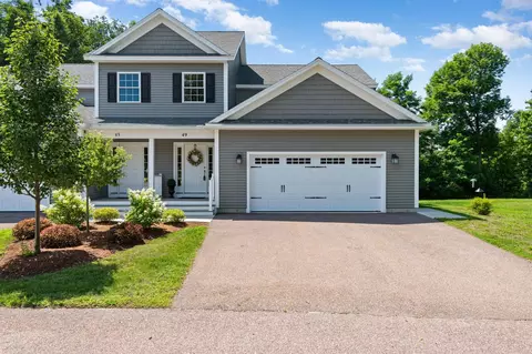 49 Florence Ln, Colchester, VT 05446