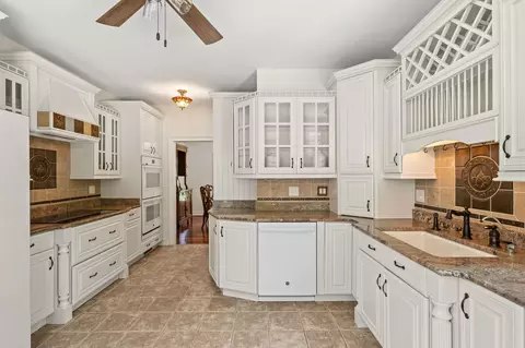 38 Rowell E Rd, Brentwood, NH 03833 photo 12