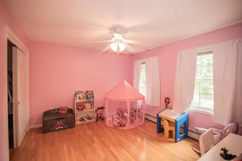 Bedroom - 7 Dove Rd, Hooksett, NH 03106 photo 5 of 7