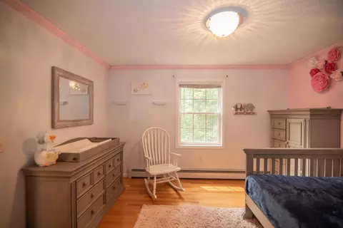 Bedroom - 7 Dove Rd, Hooksett, NH 03106 photo 3 of 7