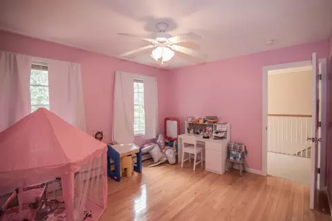 Bedroom - 7 Dove Rd, Hooksett, NH 03106 photo 6 of 7