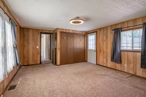 6 Embassy Ave, Hooksett, NH 03106 photo 20
