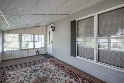 6 Embassy Ave, Hooksett, NH 03106 photo 13
