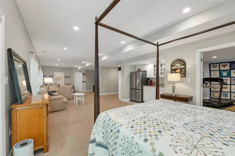 Bedroom - 39 Gordon Mountain Rd, Windham, NH 03087 photo 7 of 8