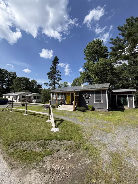 33 Pleasant Street Ext, Ludlow, VT 05149