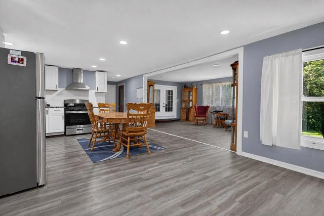 8 Acre St, Raymond, NH 03077