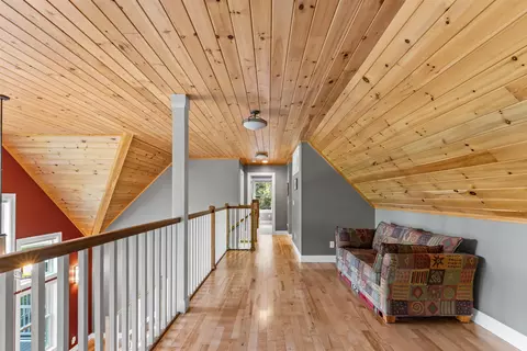 Entry Way - 32 Cameron Dr, Jackson, NH 03846 photo 3 of 4