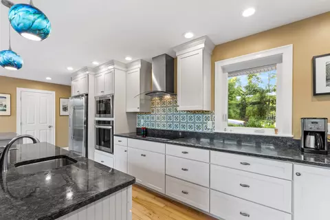 Kitchen - 32 Cameron Dr, Jackson, NH 03846 photo 1 of 1