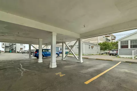 Exterior - 415 Ocean Blvd #1E, Hampton, NH 03842 photo 5 of 5