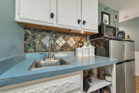 Kitchen - 415 Ocean Blvd #1E, Hampton, NH 03842 photo 1 of 1