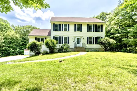 44 Wallingford Rd, Milford, NH 03055