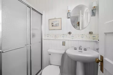 Bath - 55 Israel Head Rd #202, Ogunquit, ME 03907 photo 1 of 2