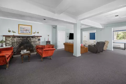 Living - 55 Israel Head Rd #202, Ogunquit, ME 03907 photo 1 of 3