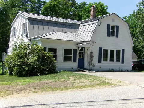 50 Concord St, Belmont, NH 03220