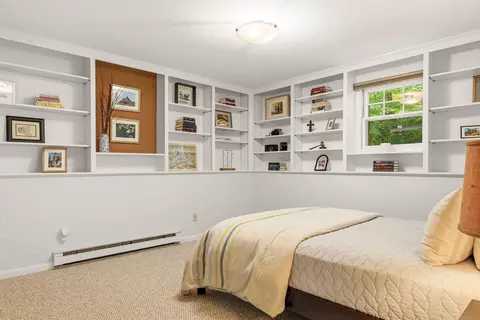 Bedroom - 6 Millstream Dr, Exeter, NH 03833 photo 7 of 7