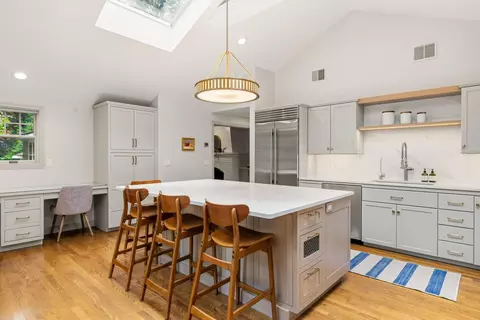 Kitchen - 6 Millstream Dr, Exeter, NH 03833 photo 2 of 5