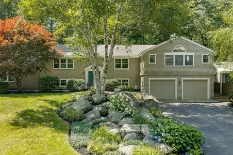 Exterior - 6 Millstream Dr, Exeter, NH 03833 photo 12 of 12
