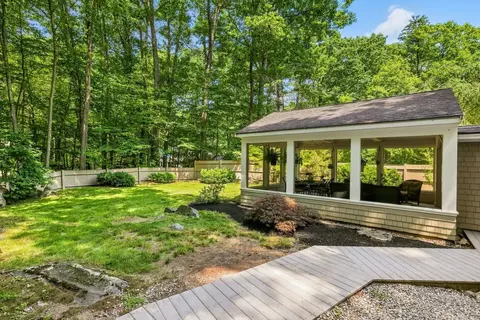 Exterior - 6 Millstream Dr, Exeter, NH 03833 photo 9 of 12