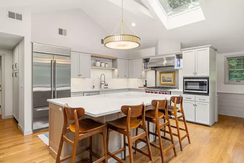 Kitchen - 6 Millstream Dr, Exeter, NH 03833 photo 3 of 5