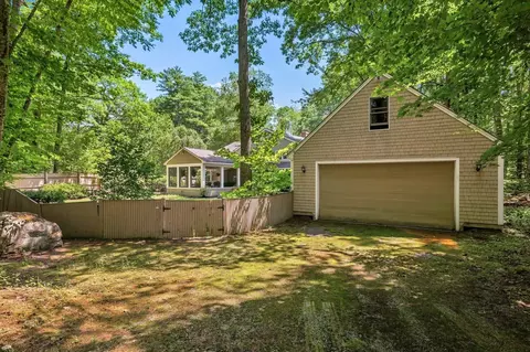 Exterior - 6 Millstream Dr, Exeter, NH 03833 photo 11 of 12