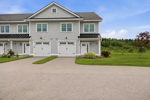 7 Ryan Rd # D, Thornton, NH 03285