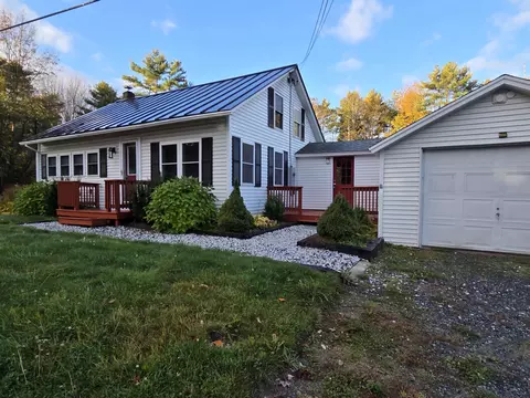 176 Shaker Hill Rd, Enfield, NH 03748