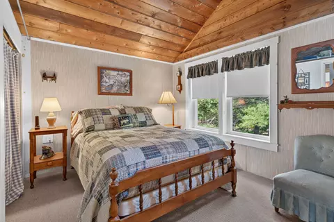 Bedroom - 29 Bearcamp River Rd, Ossipee, NH 03890 photo 7 of 9