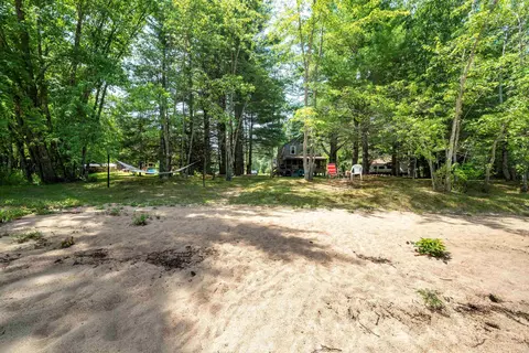 Exterior - 29 Bearcamp River Rd, Ossipee, NH 03890 photo 5 of 16