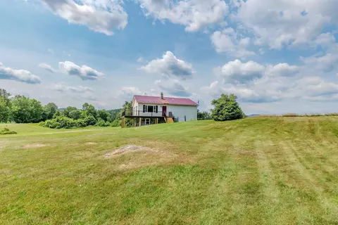 Exterior - 1875 Coppermine Rd, Monroe, NH 03771 photo 12 of 14