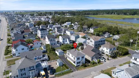 View/Area - 1 Twelfth St, Hampton, NH 03842 photo 8 of 10