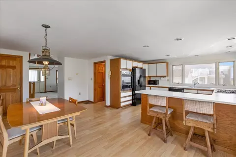 Kitchen - 1 Twelfth St, Hampton, NH 03842 photo 7 of 7