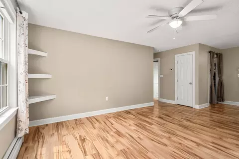 Living - 50 Brookside Dr #J7, Exeter, NH 03833 photo 5 of 7